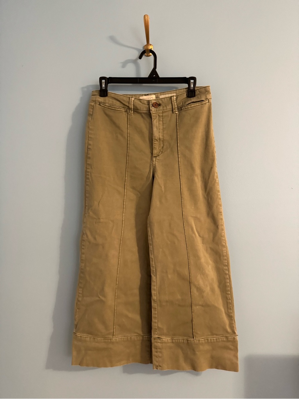 Anthropologie “chino” light green pants size US 2